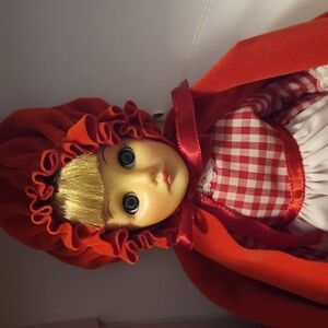 Effanbee Doll Little  Red Riding Hood 1178